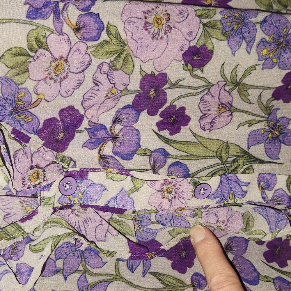 Cabi Flowery Purple Sleeveless Blouse - Picture 4 of 6
